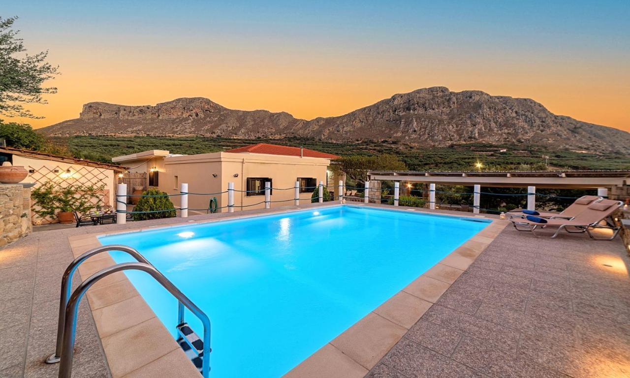 Cretan Kera Villa Heated Pool Exterior photo